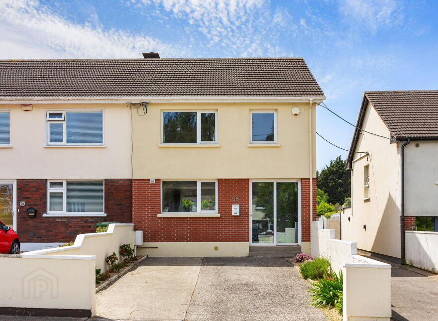 96 Taney Crescent, Goatstown, Goatstown, D14CX85