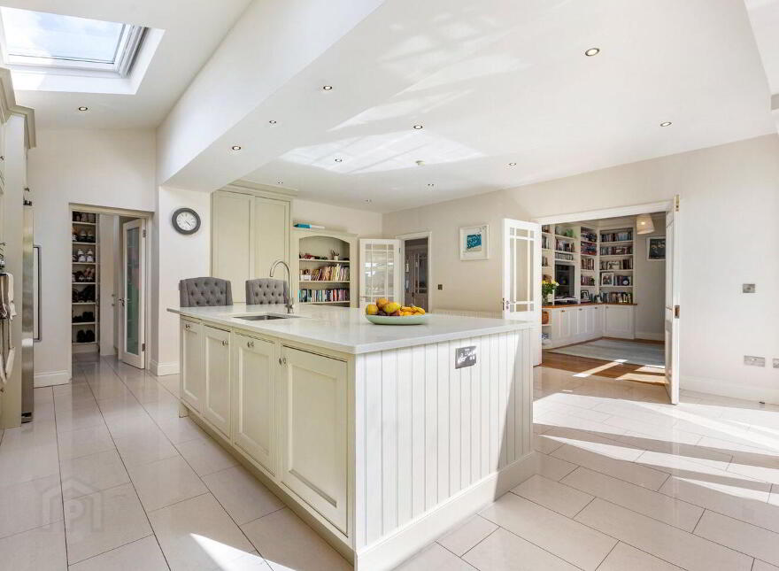 23 Parkvale, Dundrum, Dundrum, D16WK09