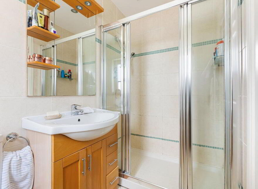 23 Parkvale, Dundrum, Dundrum, D16WK09