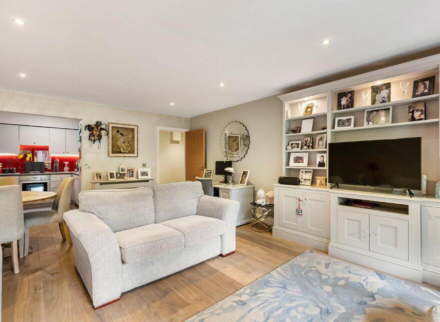 13 Kingston Hall, Rathfarnham, Dublin 18, D18RR99
