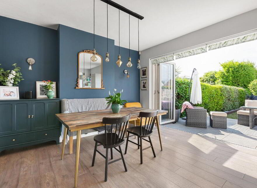 61 Barton Road East, Churchtown Upper, Dublin 14, D14XH98
