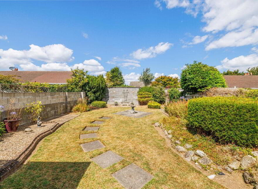 21 Beech Lawn, Dundrum, Dundrum, D16K683