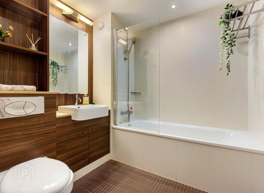 132 Wyckham Point, Wyckham Way, Dundrum, Dundrum, D16PC56