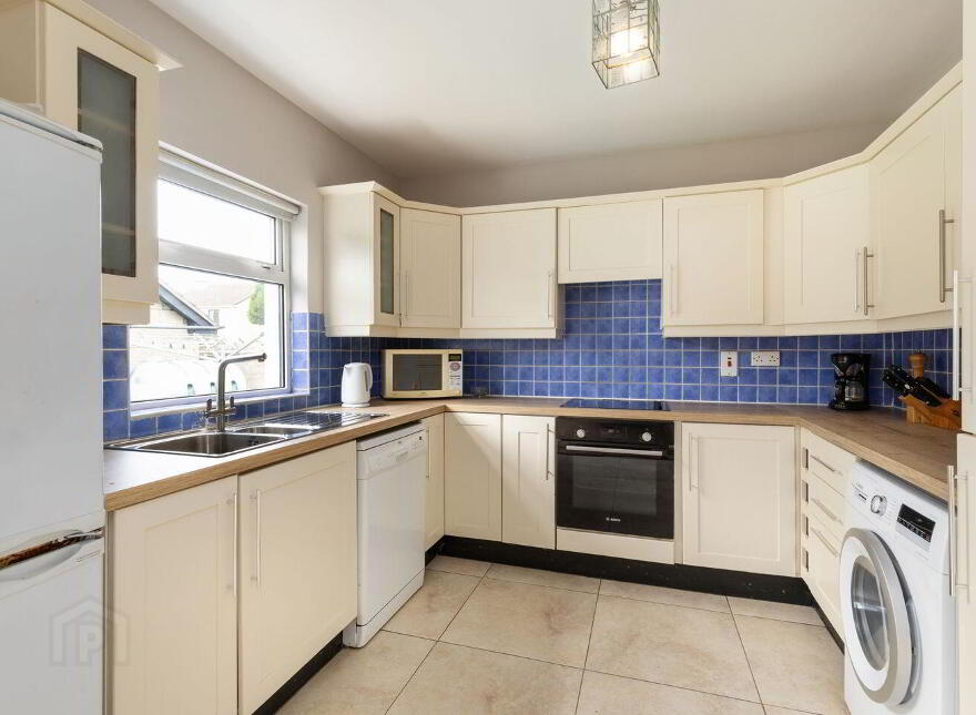 2 Broadford Avenue, Ballinteer, Ballinteer, D16WV44