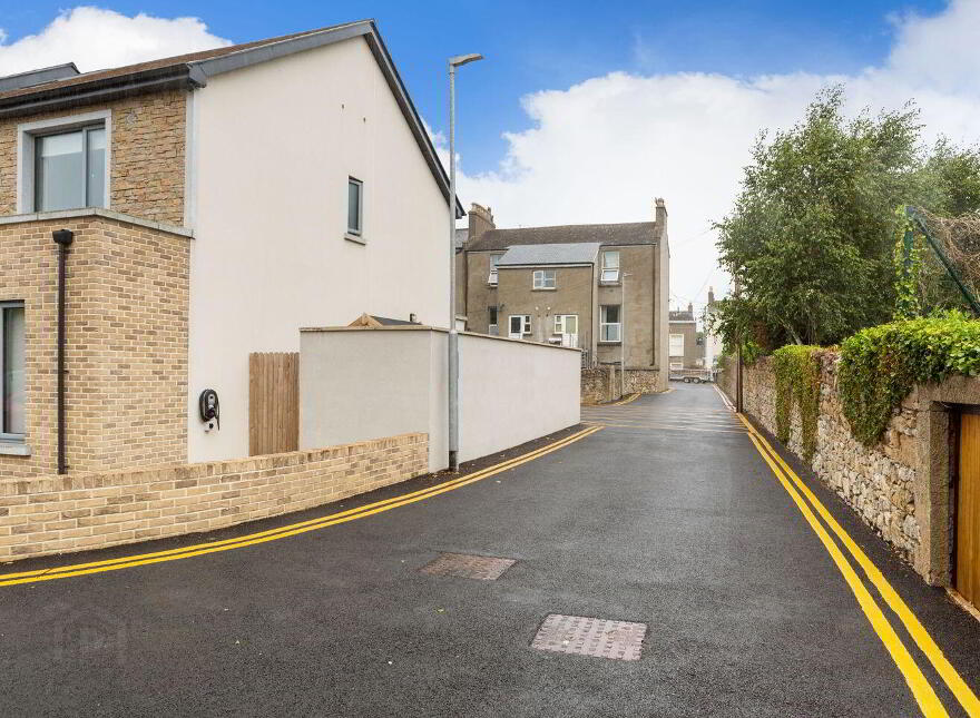 The Lane, Northumberland Close, Northumberland Avenue, Dún Laogh...Dun Laoghaire