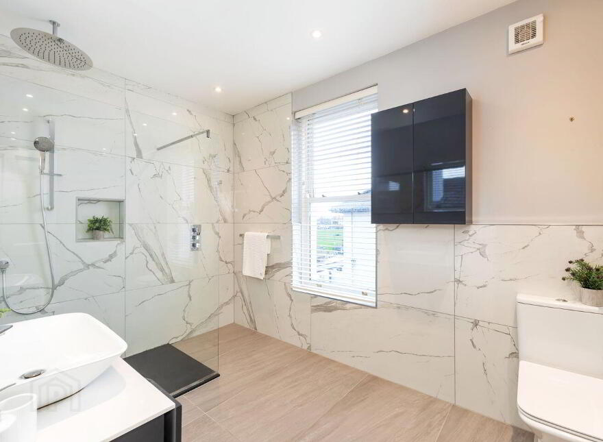 Seaview, 3 St Alban's, Newtownsmith, Sandycove, A96AD62