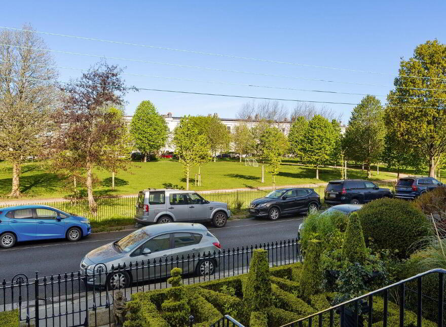 11 Royal Terrace East, Dún Laoghaire, Dun Laoghaire, A96V446