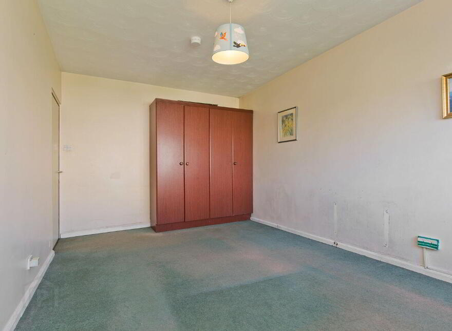 10 Hibernia, De Vesci Court, Monkstown, A96F292