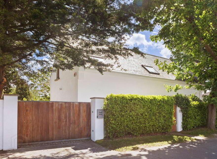 Cois Scoil, Meadow Vale, Blackrock, Blackrock, A94XY90
