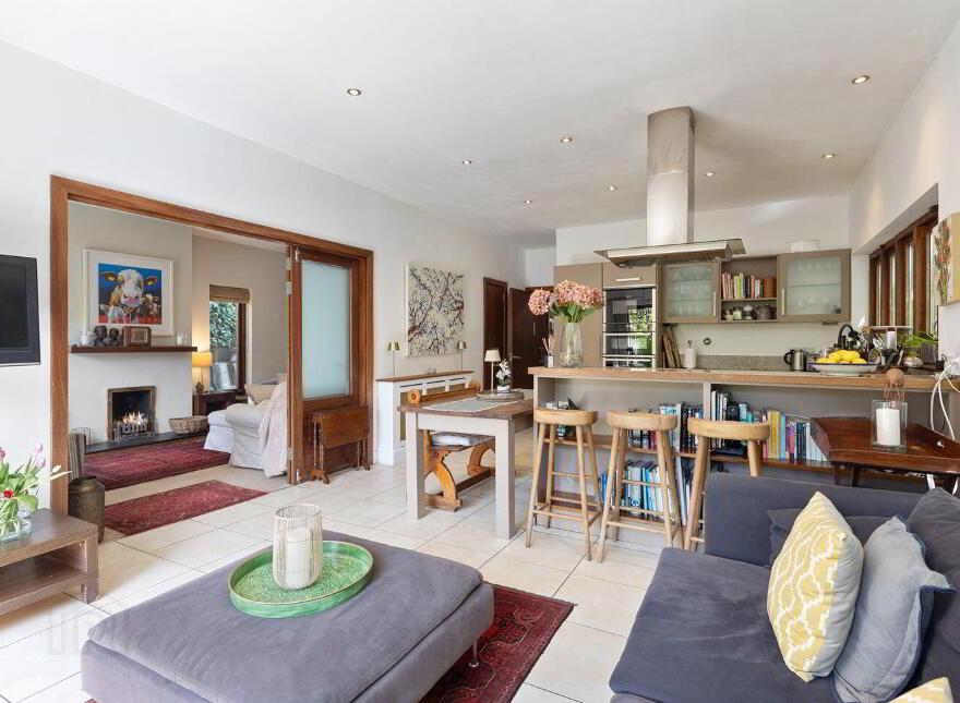 Cois Scoil, Meadow Vale, Blackrock, Blackrock, A94XY90