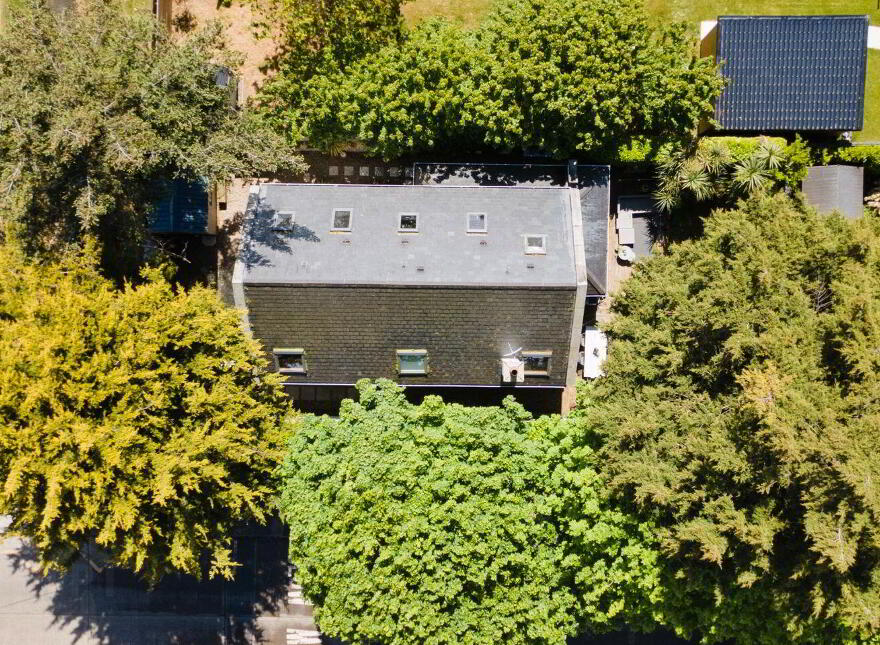 Cois Scoil, Meadow Vale, Blackrock, Blackrock, A94XY90