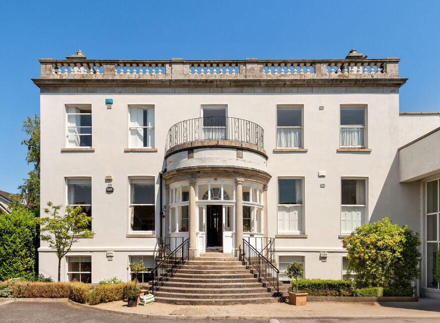 4 Marlfield House, St Gabriels, Cabinteely, Cabinteely, D18RD42