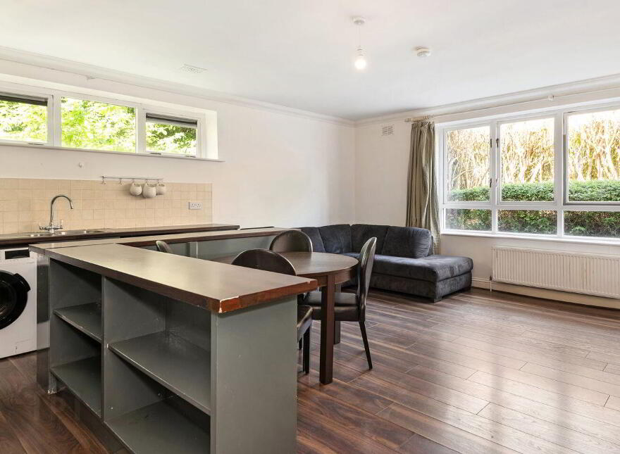 4 Marlfield House, St Gabriels, Cabinteely, Cabinteely, D18RD42