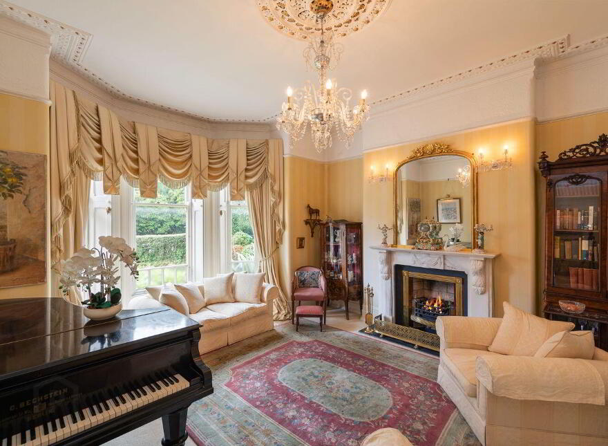 Crannmor, Knapton Road, Monkstown, A96YD37