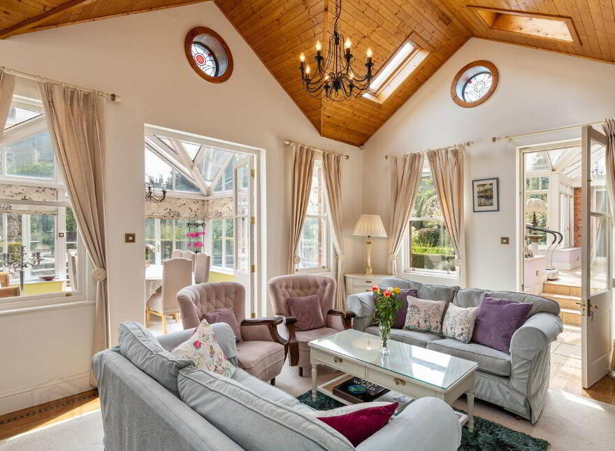 Crannmor, Knapton Road, Monkstown, A96YD37