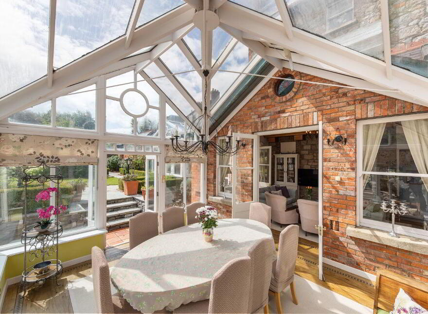 Crannmor, Knapton Road, Monkstown, A96YD37