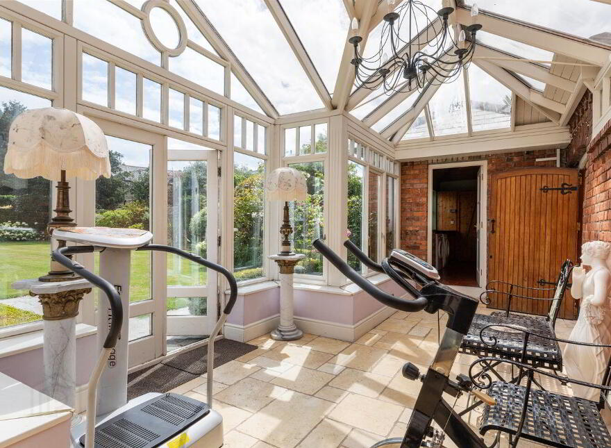 Crannmor, Knapton Road, Monkstown, A96YD37