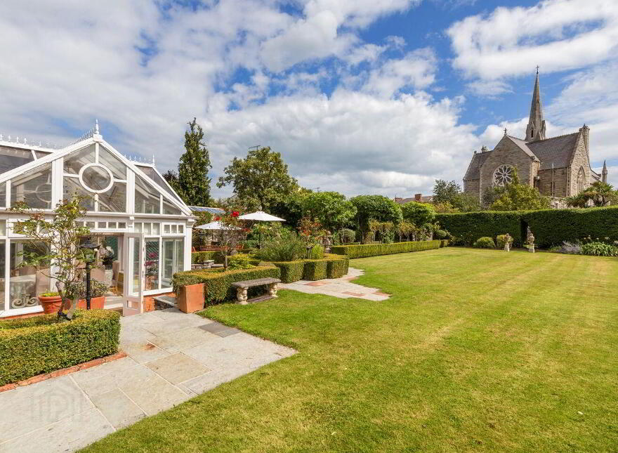 Crannmor, Knapton Road, Monkstown, A96YD37