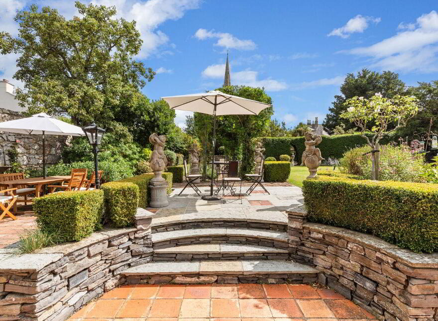 Crannmor, Knapton Road, Monkstown, A96YD37
