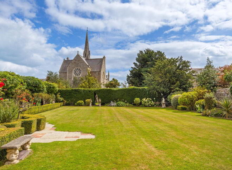 Crannmor, Knapton Road, Monkstown, A96YD37