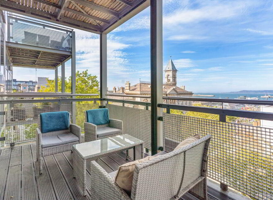 8 The Pavilion, Marine Road, Dún Laoghaire, Dun Laoghaire, A96AC91