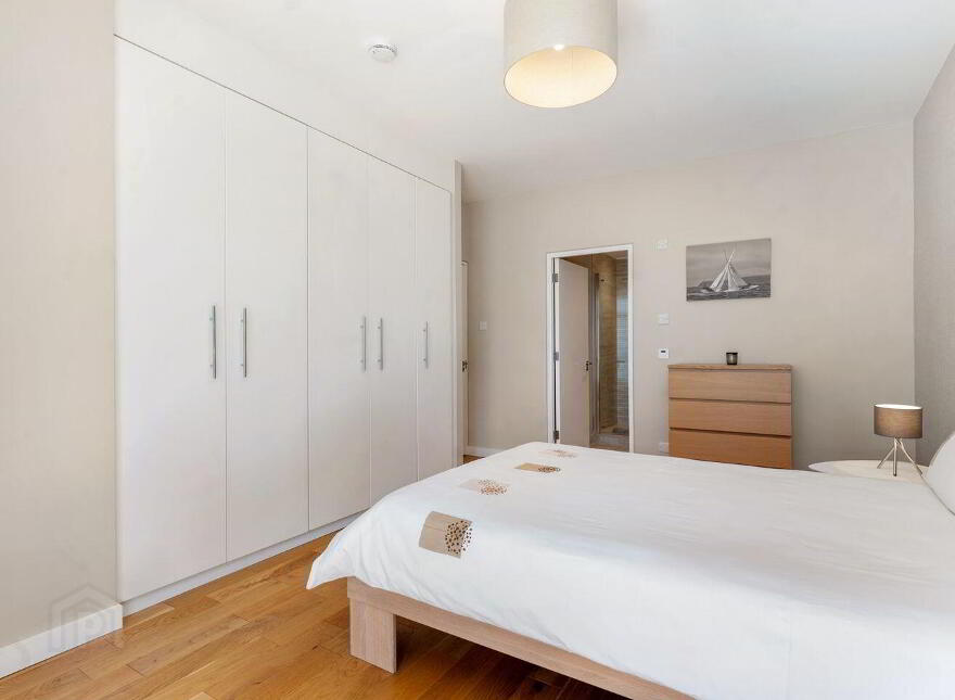 8 The Pavilion, Marine Road, Dún Laoghaire, Dun Laoghaire, A96AC91