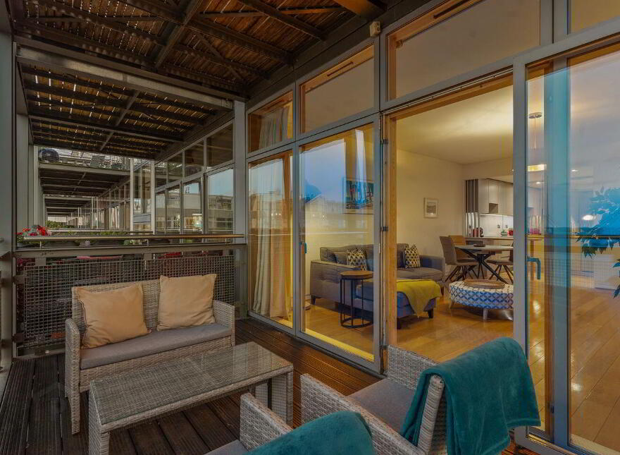 8 The Pavilion, Marine Road, Dún Laoghaire, Dun Laoghaire, A96AC91