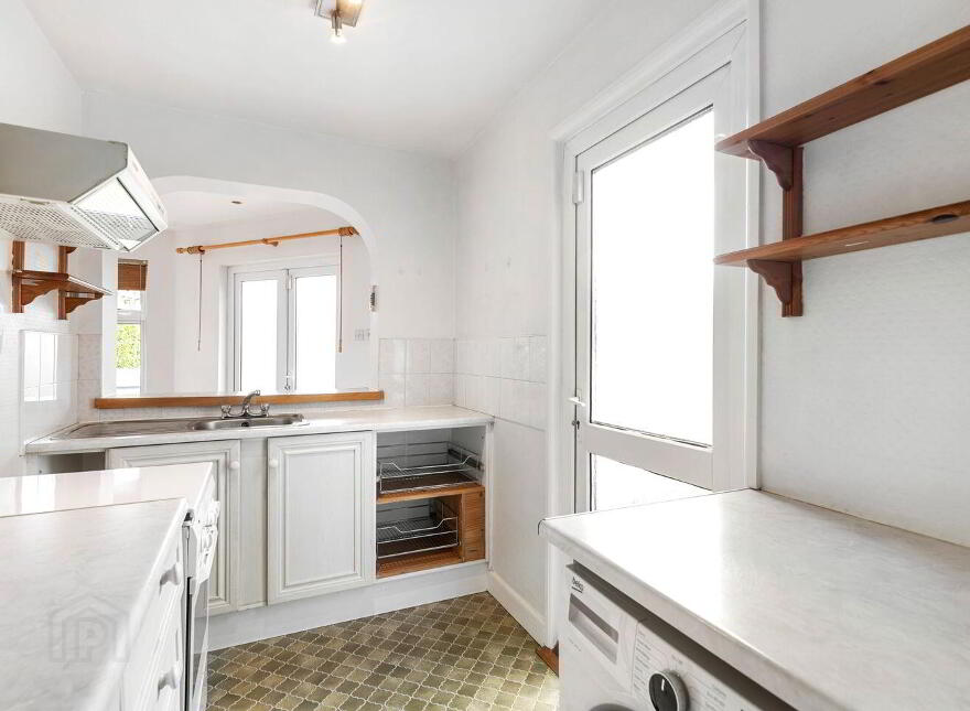 235 Rochestown Avenue, Dún Laoghaire, Dun Laoghaire, A96W8X4