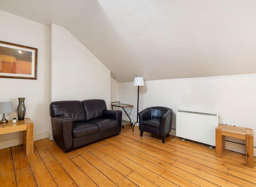 27 Cambridge Terrace, York Road, Dún Laoghaire, Dun Laoghaire, A96H2T7