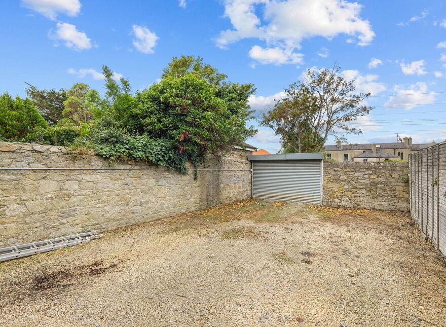 27 Cambridge Terrace, York Road, Dún Laoghaire, Dun Laoghaire, A96H2T7