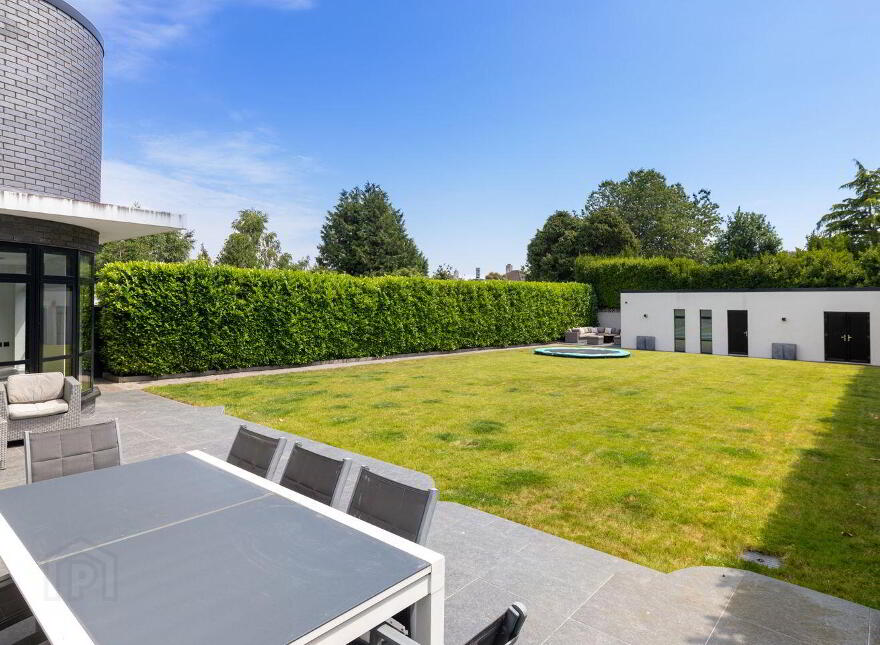 Annacrivey, Kill Lane, Foxrock, Foxrock, D18Y0H1