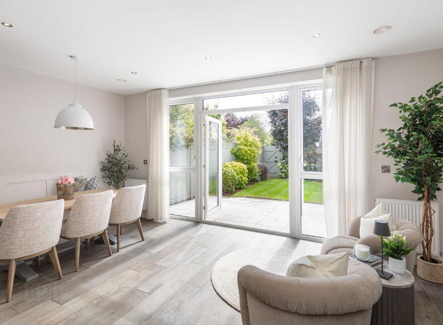 52 Roseland Avenue, Cualanor, Dún Laoghaire, Dun Laoghaire, A96P8P5