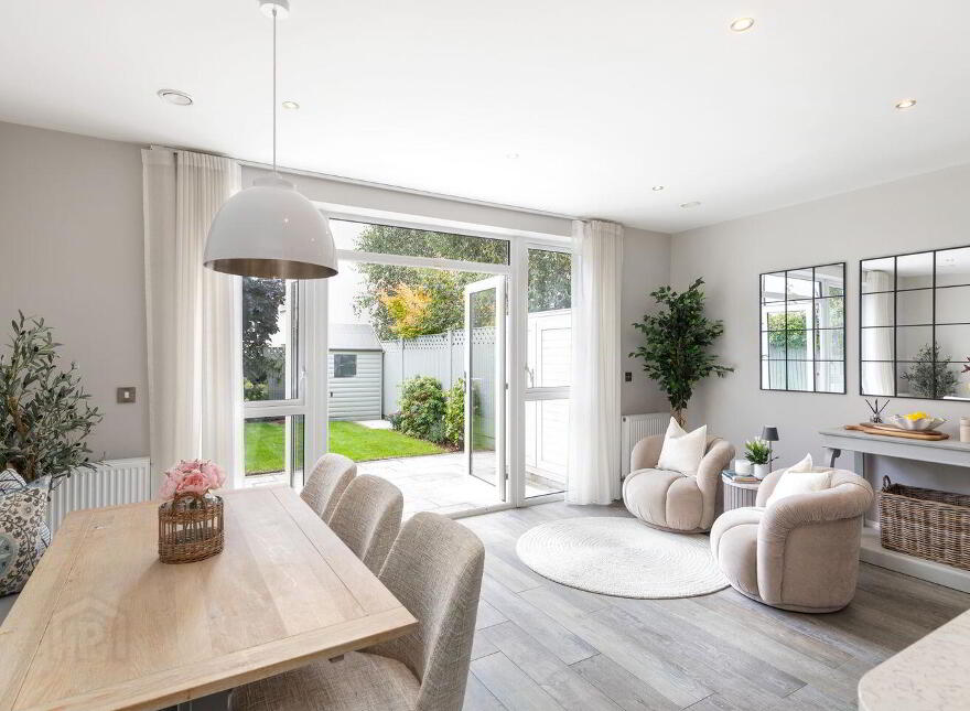 52 Roseland Avenue, Cualanor, Dún Laoghaire, Dun Laoghaire, A96P8P5