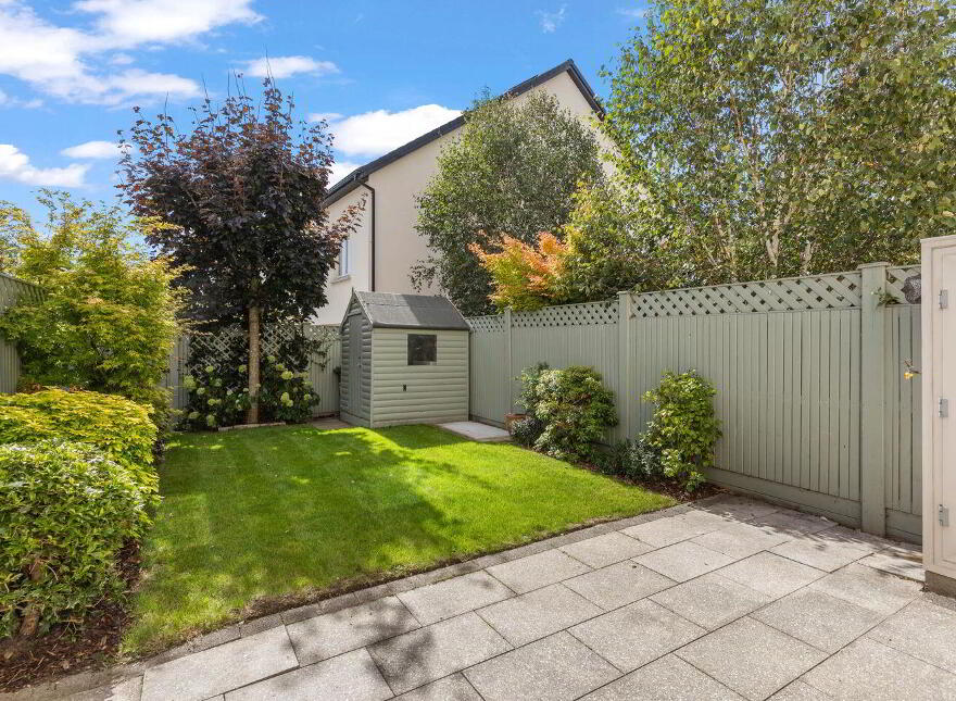 52 Roseland Avenue, Cualanor, Dún Laoghaire, Dun Laoghaire, A96P8P5