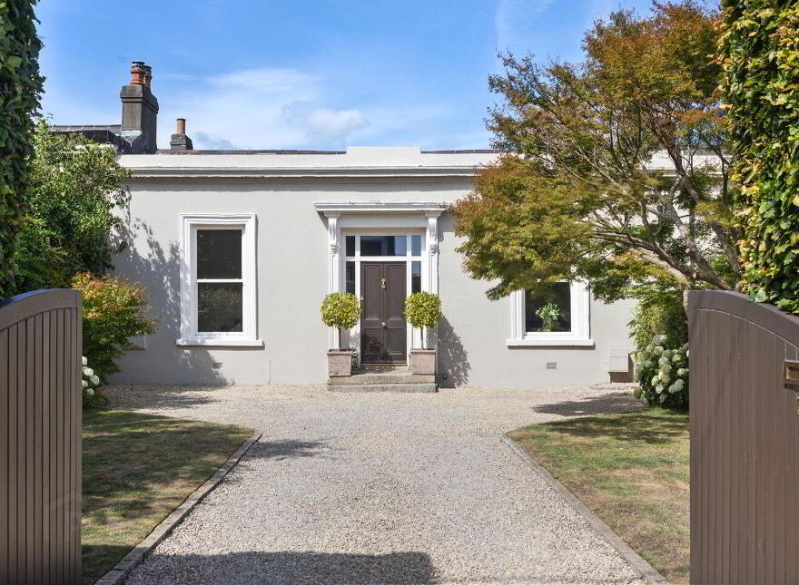 20 Mulgrave Terrace, Dún Laoghaire, Dun Laoghaire, A96VR02