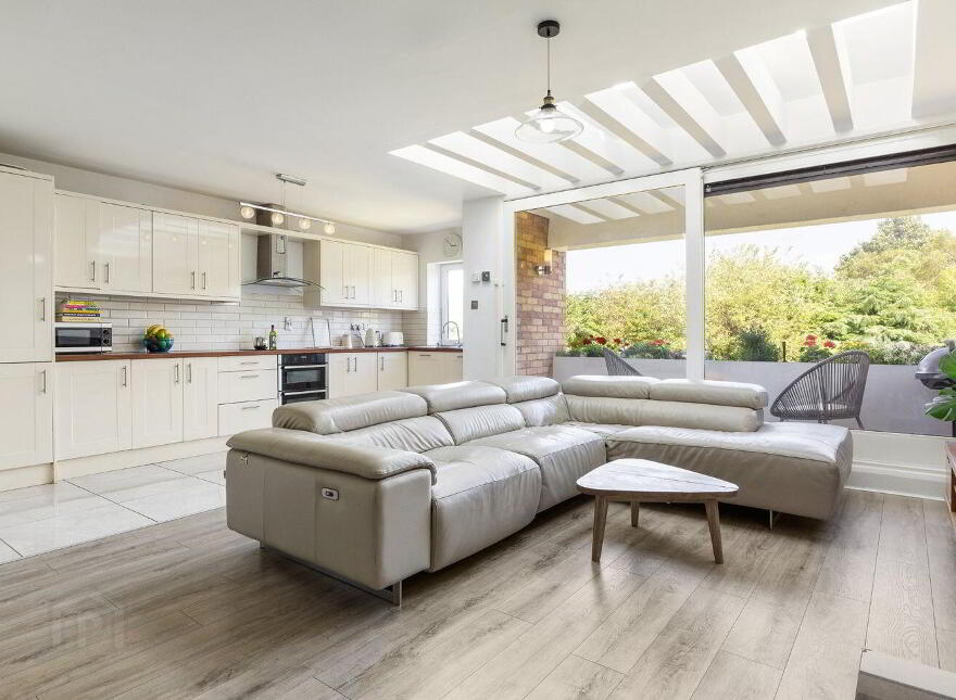 11 Denewood, Beechpark Avenue, Castleknock, Castleknock, D15EY91