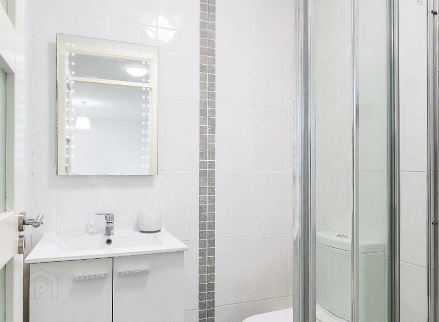 11 Denewood, Beechpark Avenue, Castleknock, Castleknock, D15EY91