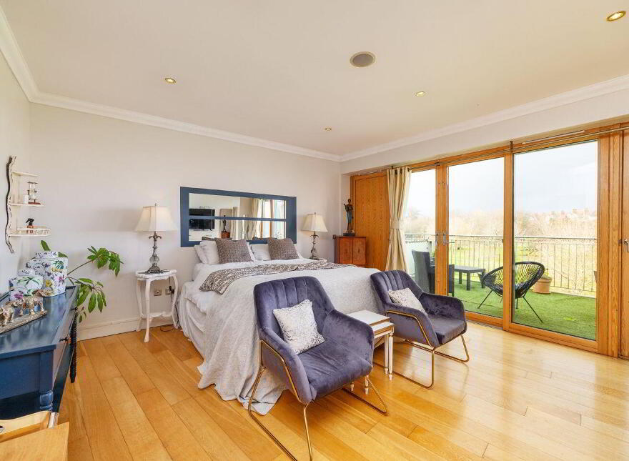 18 Alder Lodge, Farmleigh Avenue, Farmleigh Woods, Castleknock, Castleknock, D15N242