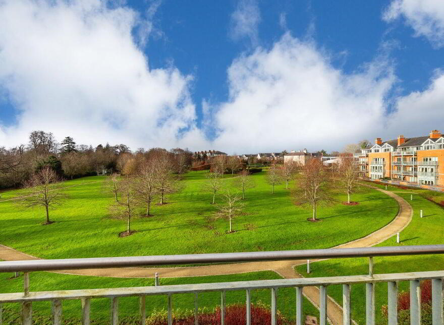 18 Alder Lodge, Farmleigh Avenue, Farmleigh Woods, Castleknock, Castleknock, D15N242