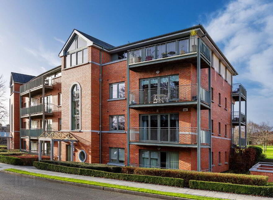18 Alder Lodge, Farmleigh Avenue, Farmleigh Woods, Castleknock, Castleknock, D15N242