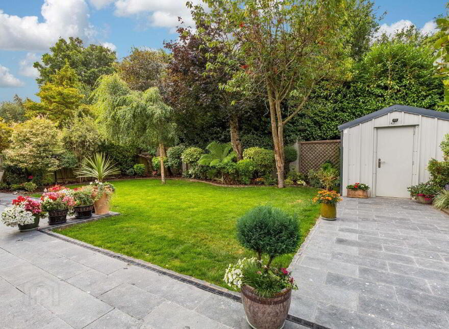 24 Woodberry, Castleknock, Castleknock, D15HDK1