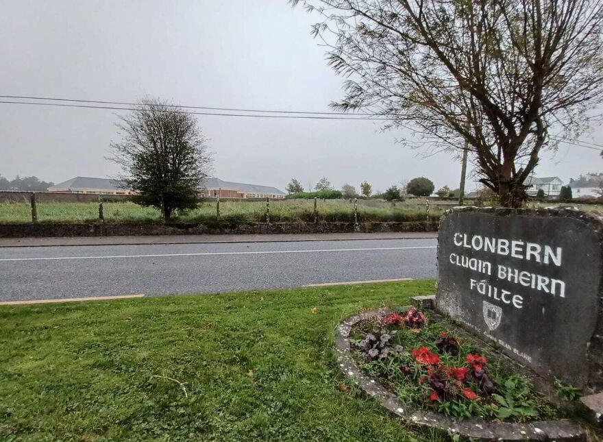 0 47ac Site Clonberne Village, Lavally