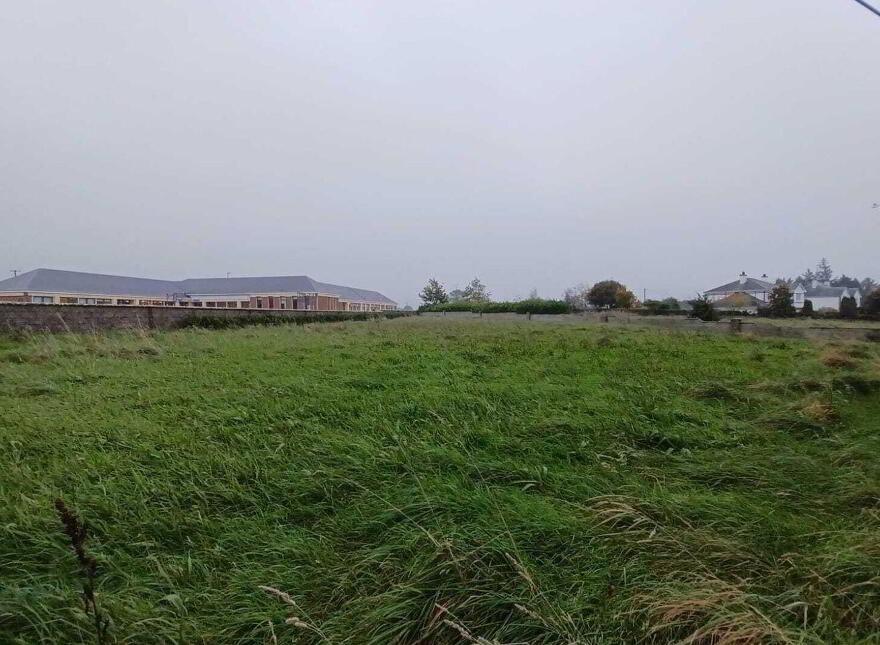 0 47ac Site Clonberne Village, Lavally