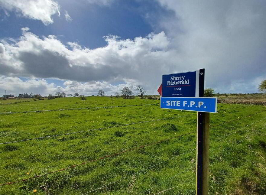 0.69 Acre Site With, F P.p, Clooneen, Dunmore