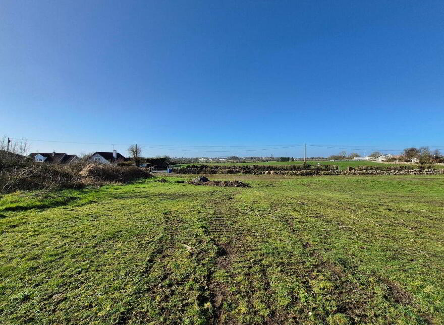 0.55 Acre Site In, Tuam