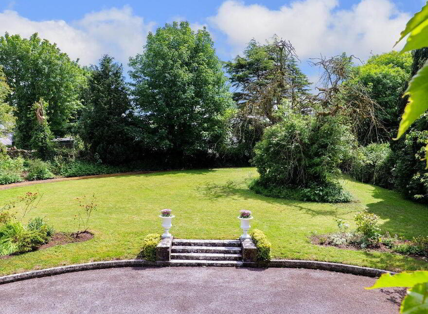 Prospect House, Old Ballygaddy Road, Tuam, H54V382