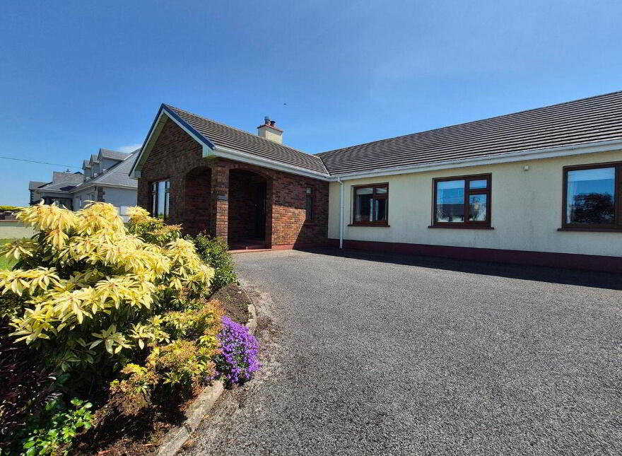 Ballywataire, Dunmore, H54CH28