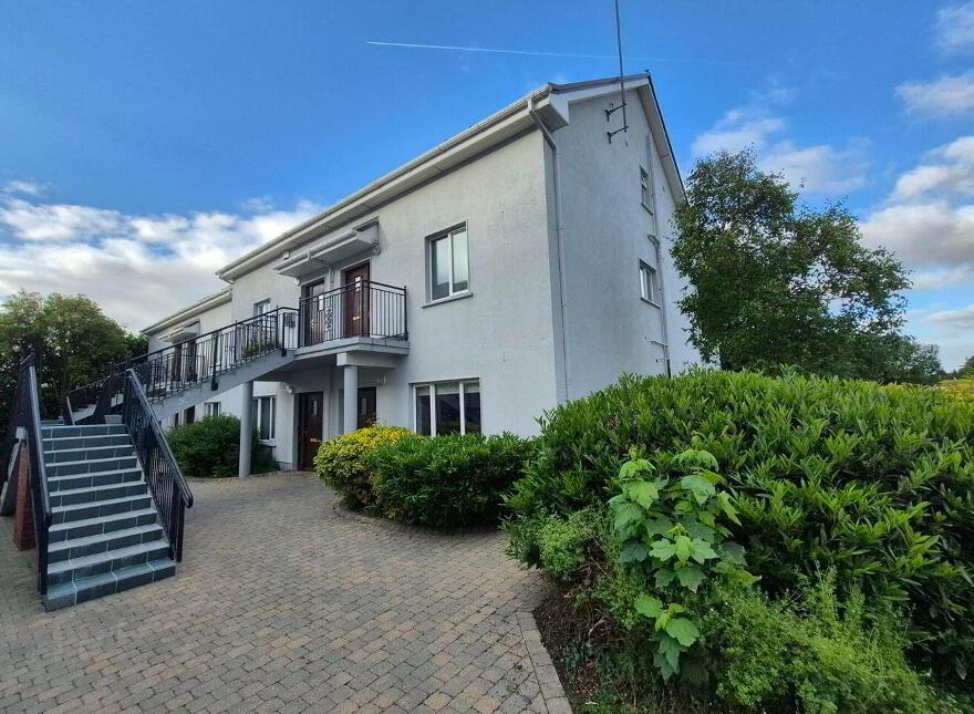 134 Carrigweir, Weir Road, Tuam, H54X340
