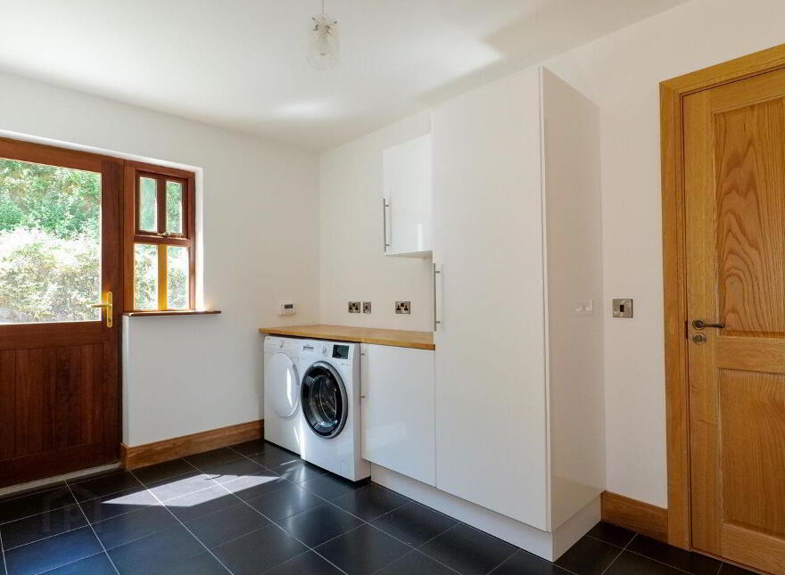 Kilbride Point, Finny, F12C838