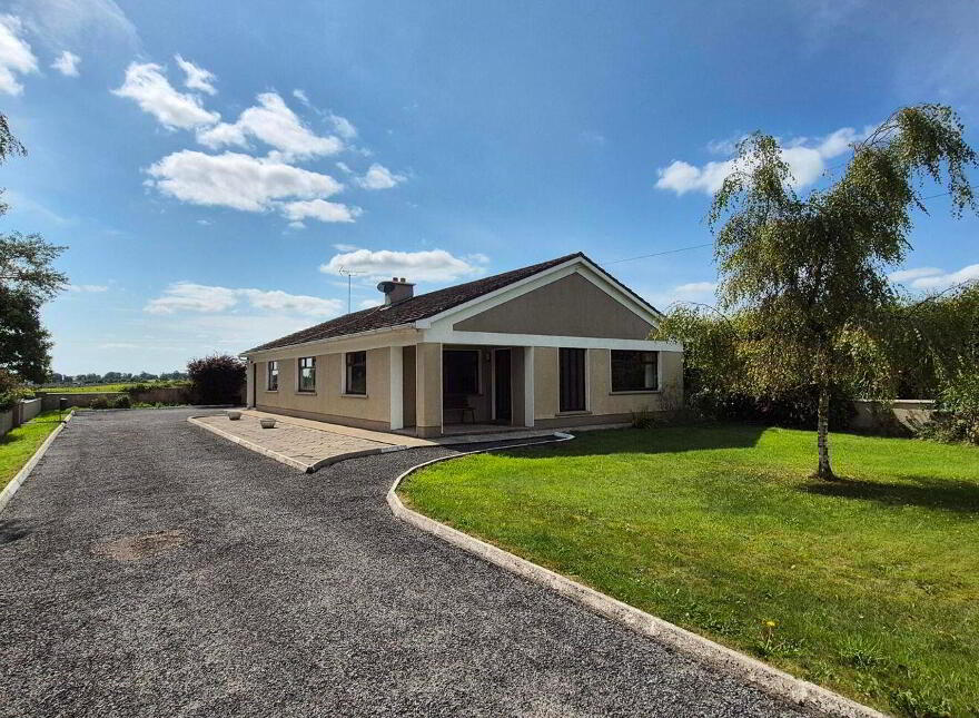 Beaghmore, Belclare, Belclare, H54E379 photo